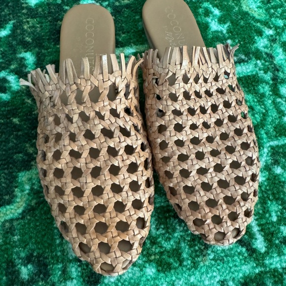 Matisse Footwear Safari Woven Leather Flat - Picture 3 of 4